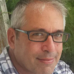 David G Grier
